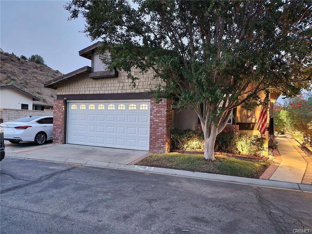 Castaic, CA 91384,31910 Cinnabar LN