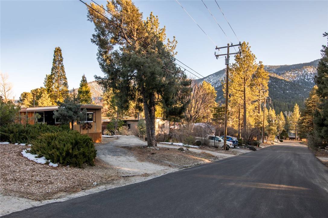 Pine Mountain Club, CA 93225,2816 Polar WAY