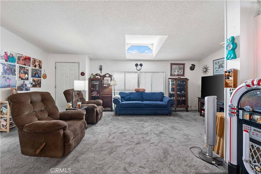 Tehachapi, CA 93561,14556 E Tehachapi BLVD #34