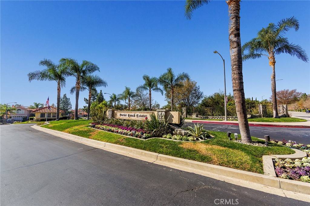 Porter Ranch, CA 91326,19441 Crystal Ridge LN