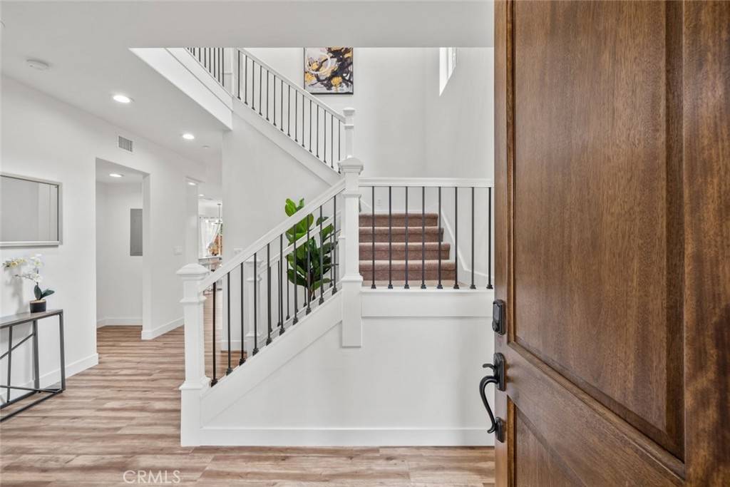 Winnetka, CA 91306,20150 - 20152 Baltar ST