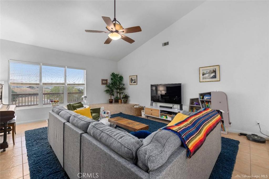 Tehachapi, CA 93561,20441 Clubview CT