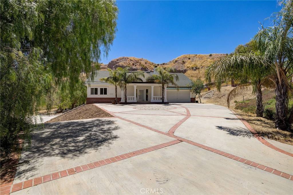 Canyon Country, CA 91351,16948 Vasquez Canyon RD