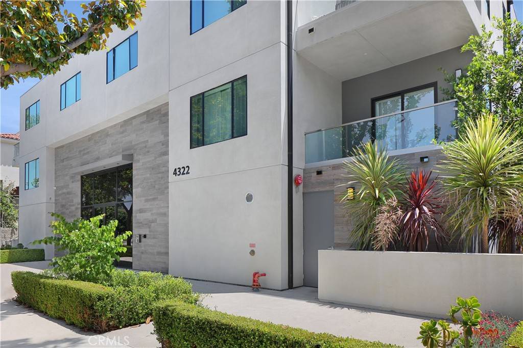 Studio City, CA 91604,4322 Gentry AVE #202