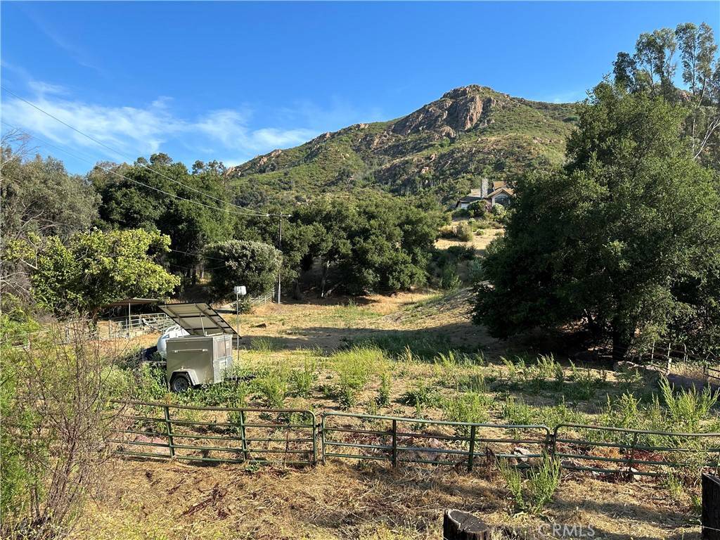 Agoura, CA 91301,30100 Mulholland