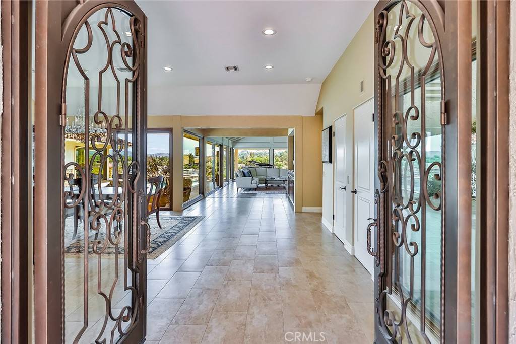 Westlake Village, CA 91361,3652 Golden Leaf DR