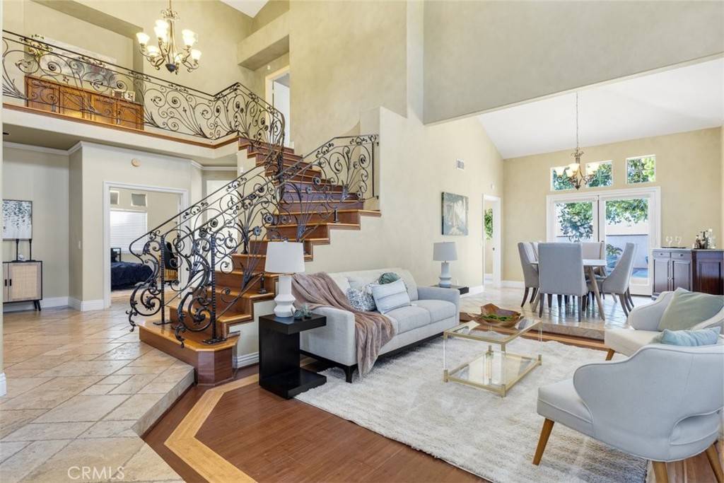 Thousand Oaks, CA 91362,3589 Mapleknoll PL