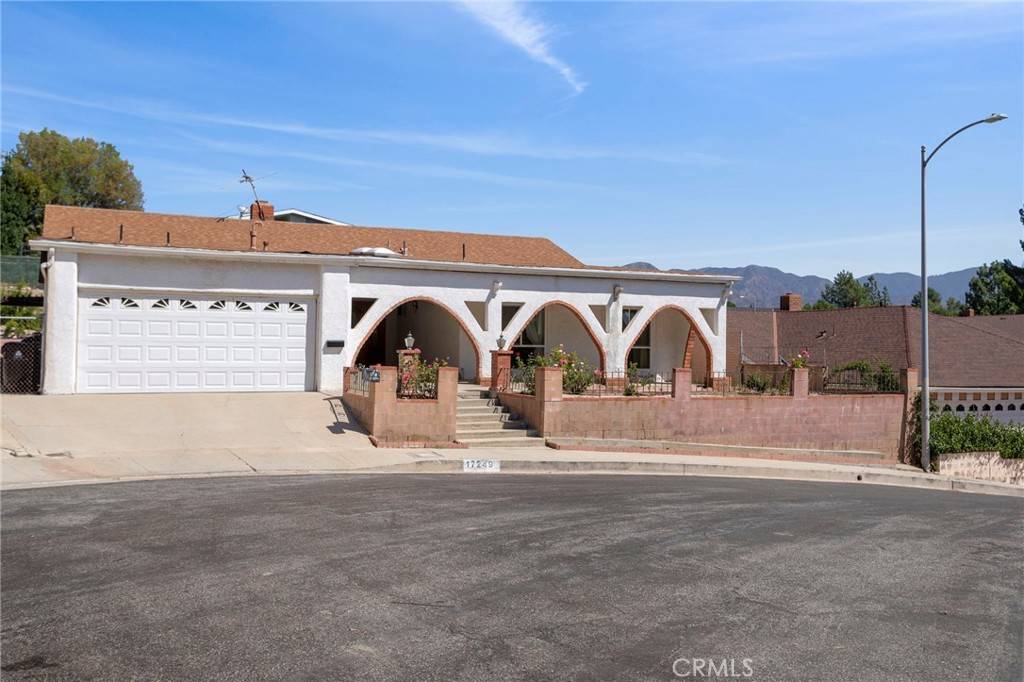 Granada Hills, CA 91344,17249 Arye PL