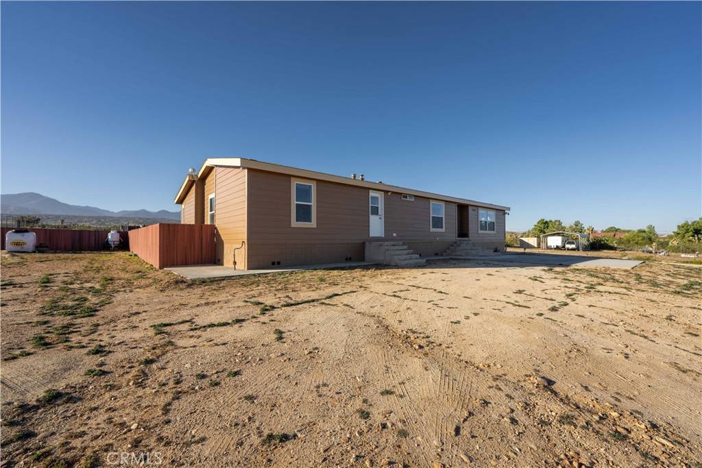 Llano, CA 93544,16850 E Avenue W8