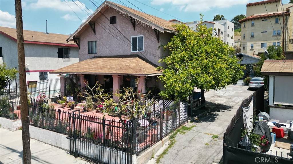 Los Angeles, CA 90031,2214 Thomas ST