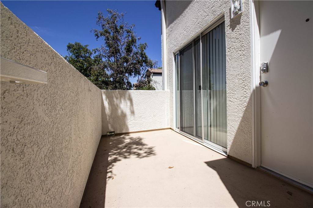 Newhall, CA 91321,21314 Nandina LN #204