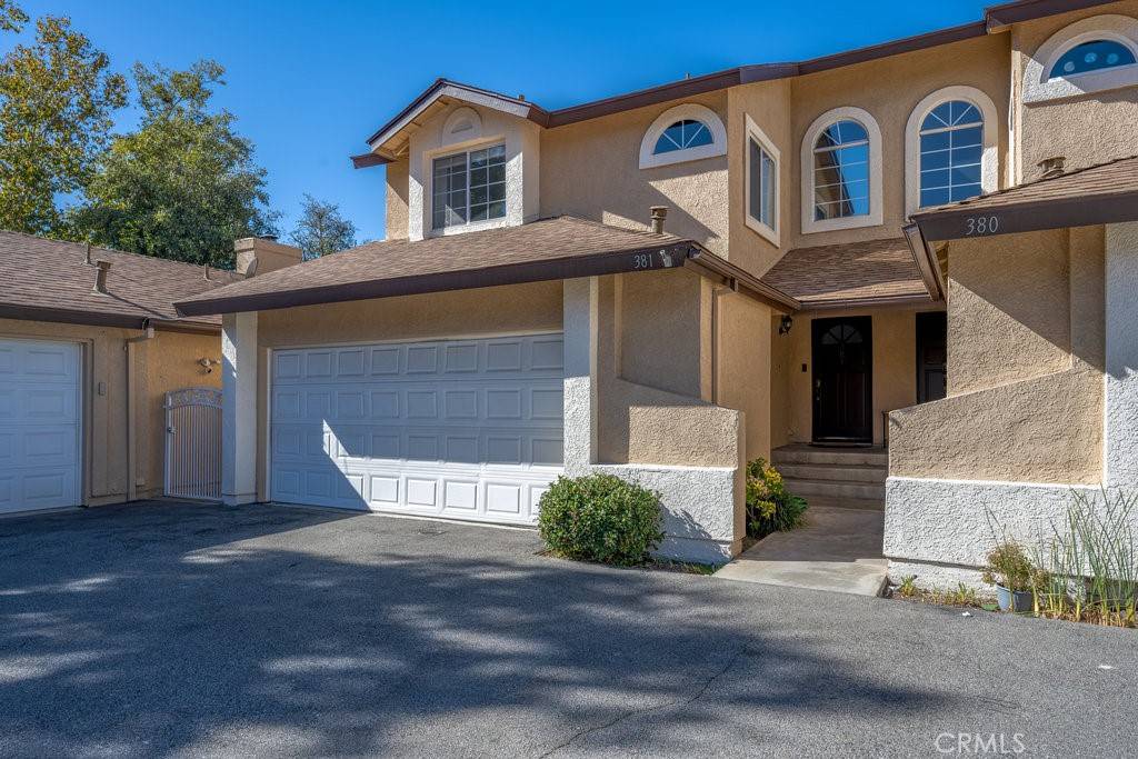 Saugus, CA 91390,22815 Banyan PL #381