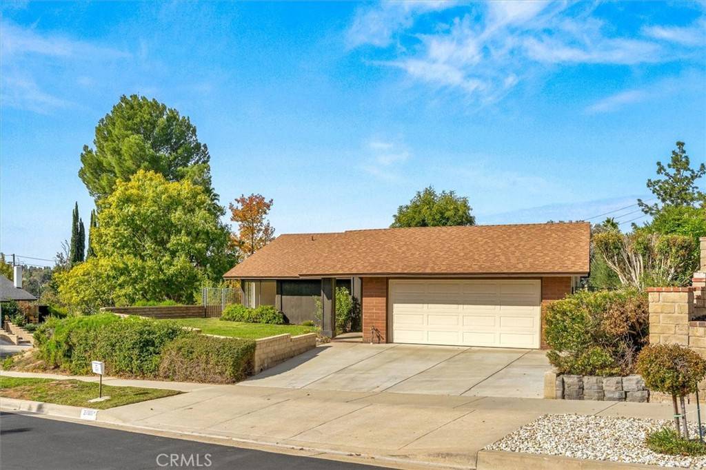 Saugus, CA 91350,27601 Spandau DR