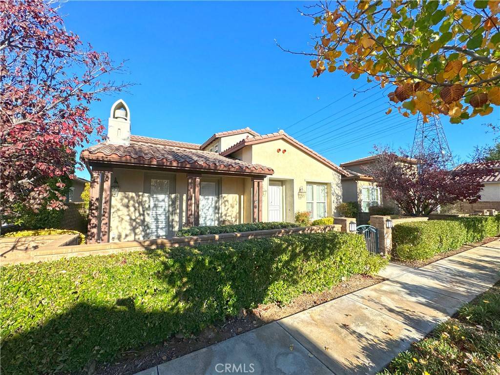 Valencia, CA 91354,23741 Forest View CT