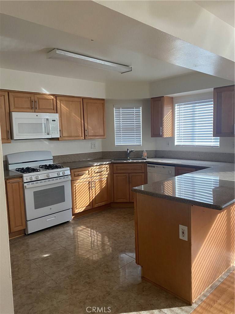 Panorama City, CA 91402,9216 Tobias AVE #2