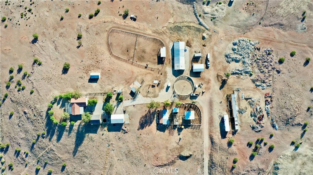 Palmdale, CA 93550,2215 Moonshadow Ranch RD