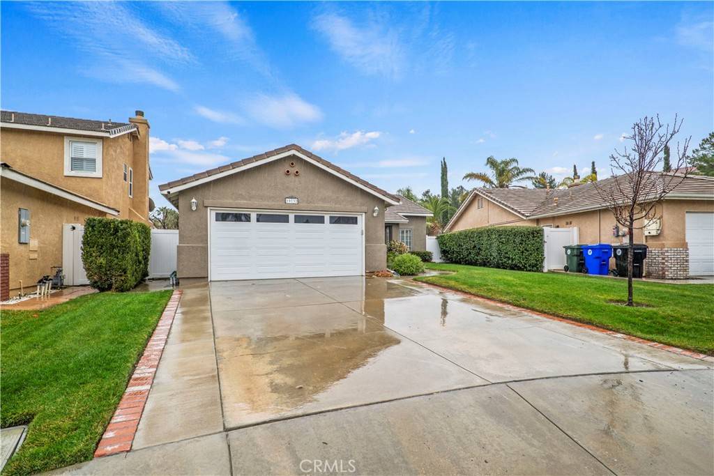 Canyon Country, CA 91351,19732 Skyview CT