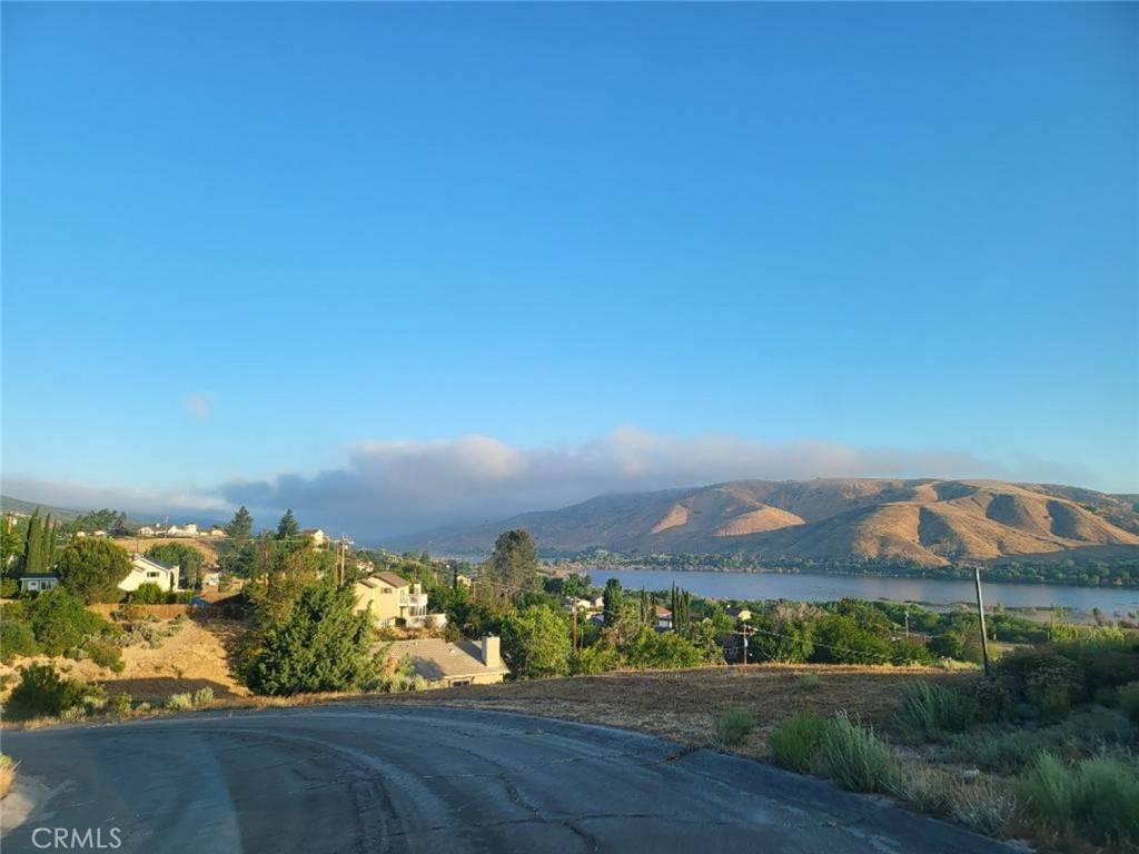 Lake Hughes, CA 93532,42625 Arrowrock DR