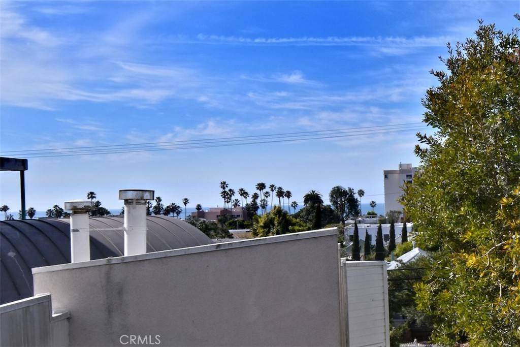 Santa Monica, CA 90405,2115 3rd ST #308