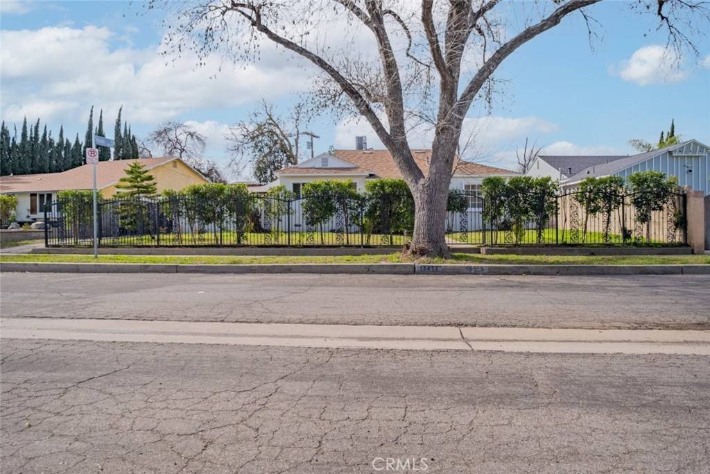 Mission Hills (san Fernando), CA 91345,15456 San Jose ST