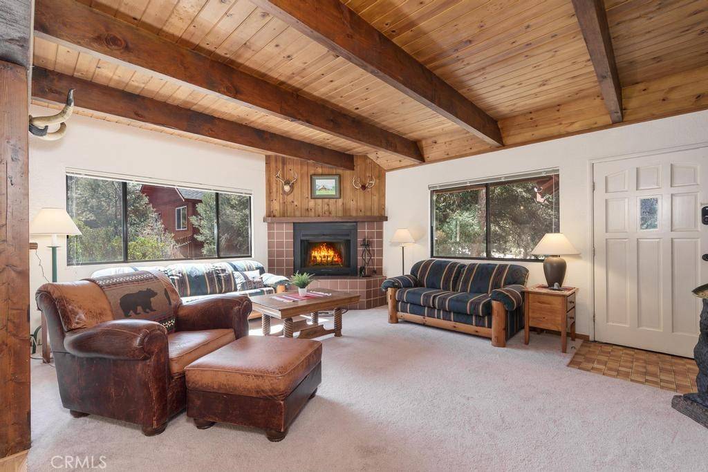 Pine Mountain Club, CA 93225,2420 Glacier DR