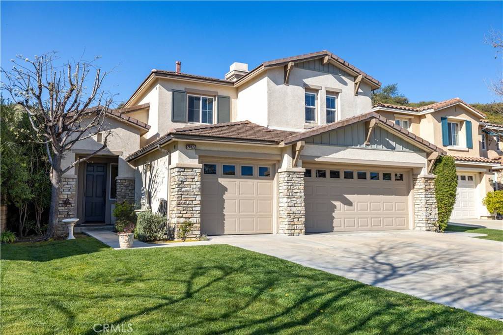 Canyon Country, CA 91387,26927 Flowering Oak PL