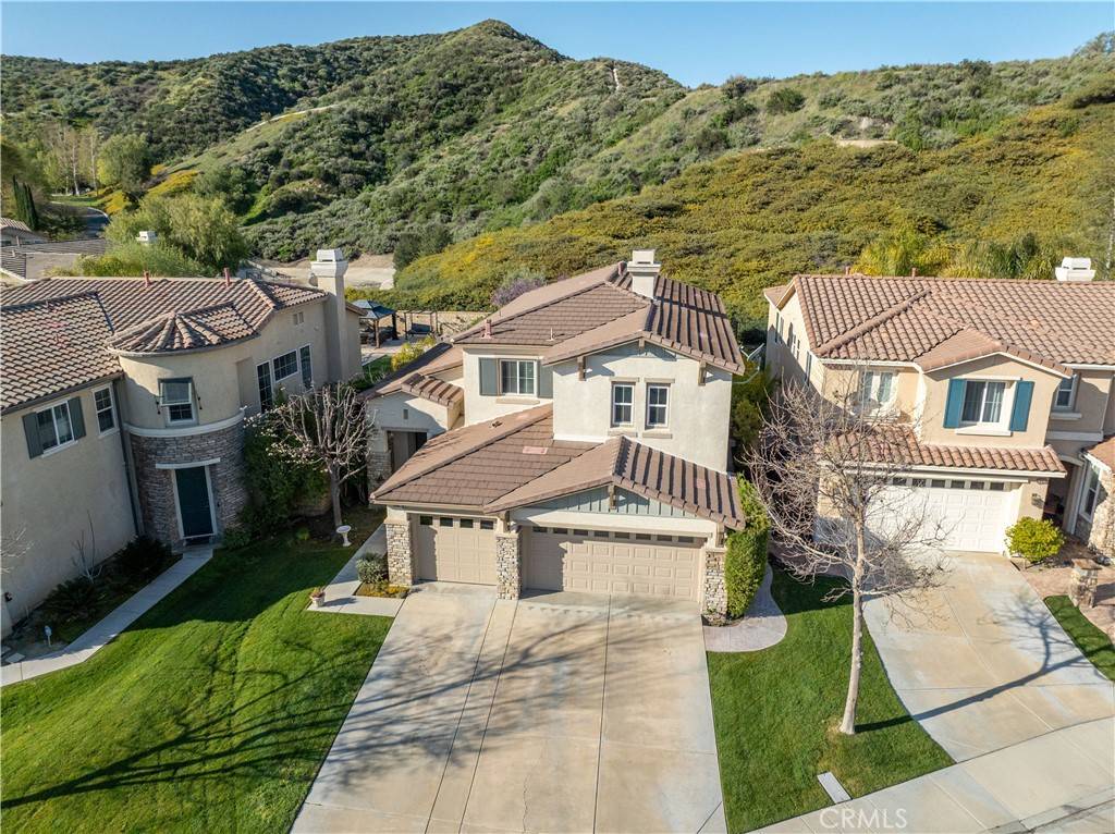 Canyon Country, CA 91387,26927 Flowering Oak PL