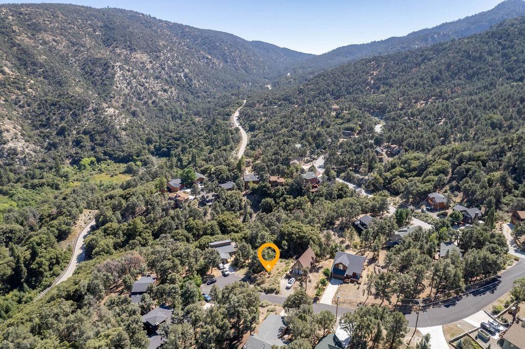 Pine Mountain Club, CA 93225,2712 Bryce