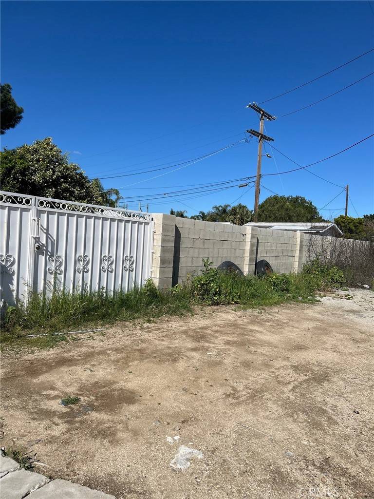 Sylmar, CA 91342,13575 De Garmo AVE
