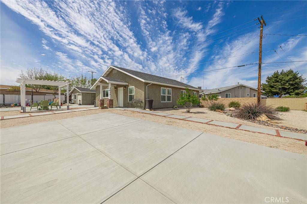 Lancaster, CA 93536,4646 W Avenue M8