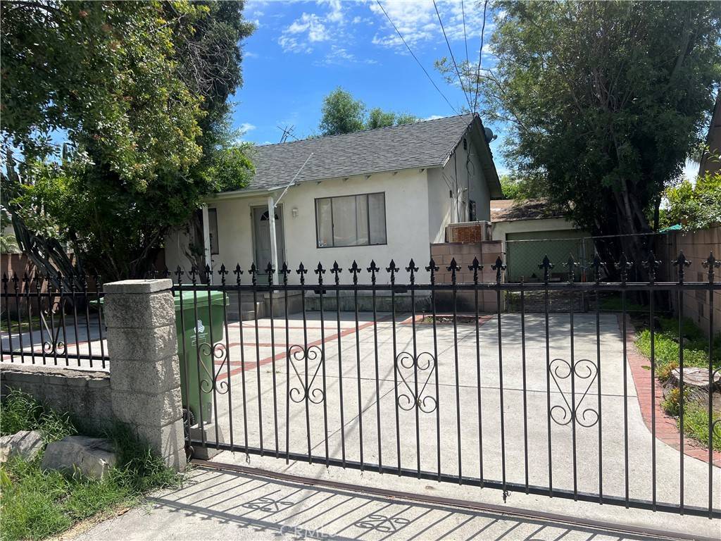 Pacoima, CA 91331,13366 Gager ST