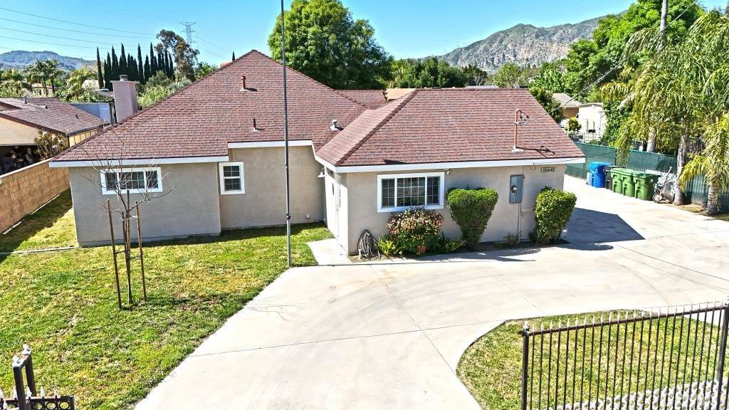 Sylmar, CA 91342,15645 Cobalt ST