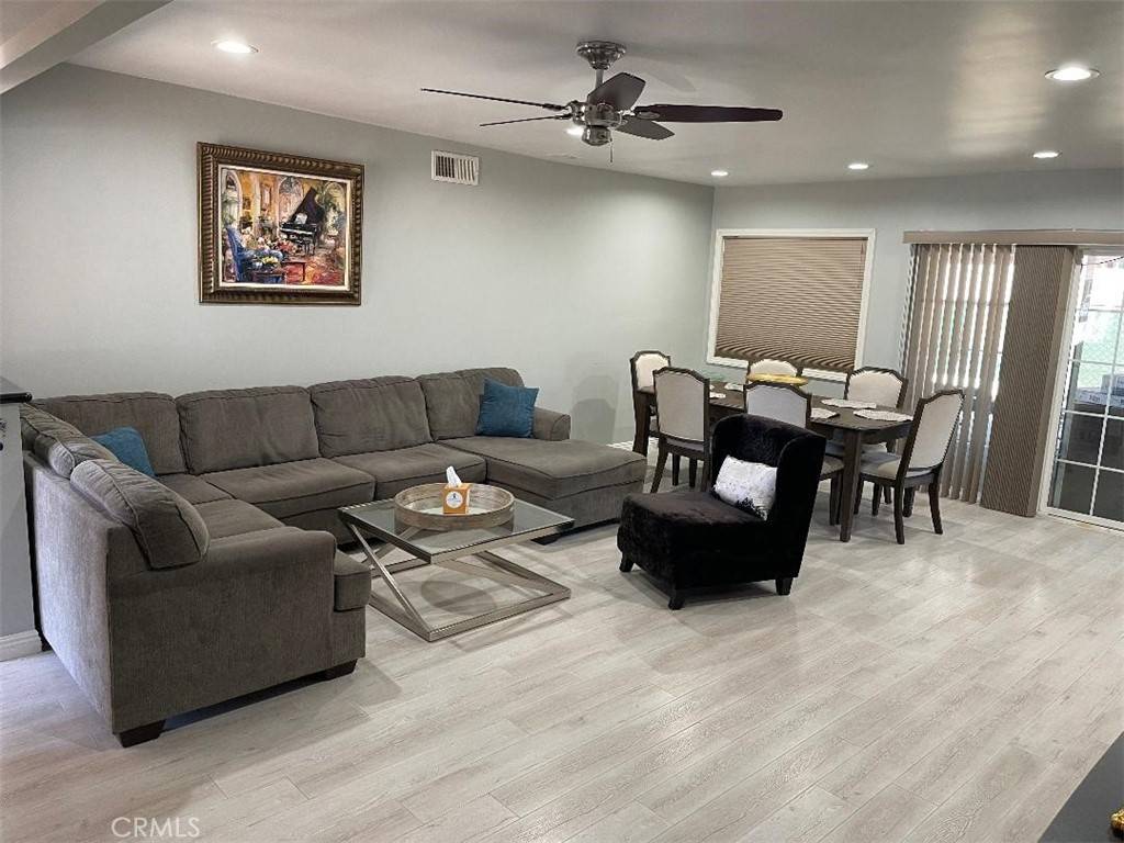 North Hills, CA 91343,10009 Forbes AVE