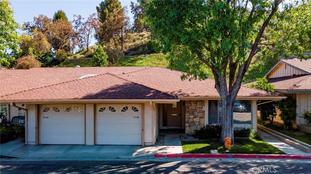 Newhall, CA 91321,19348 Flowers Court