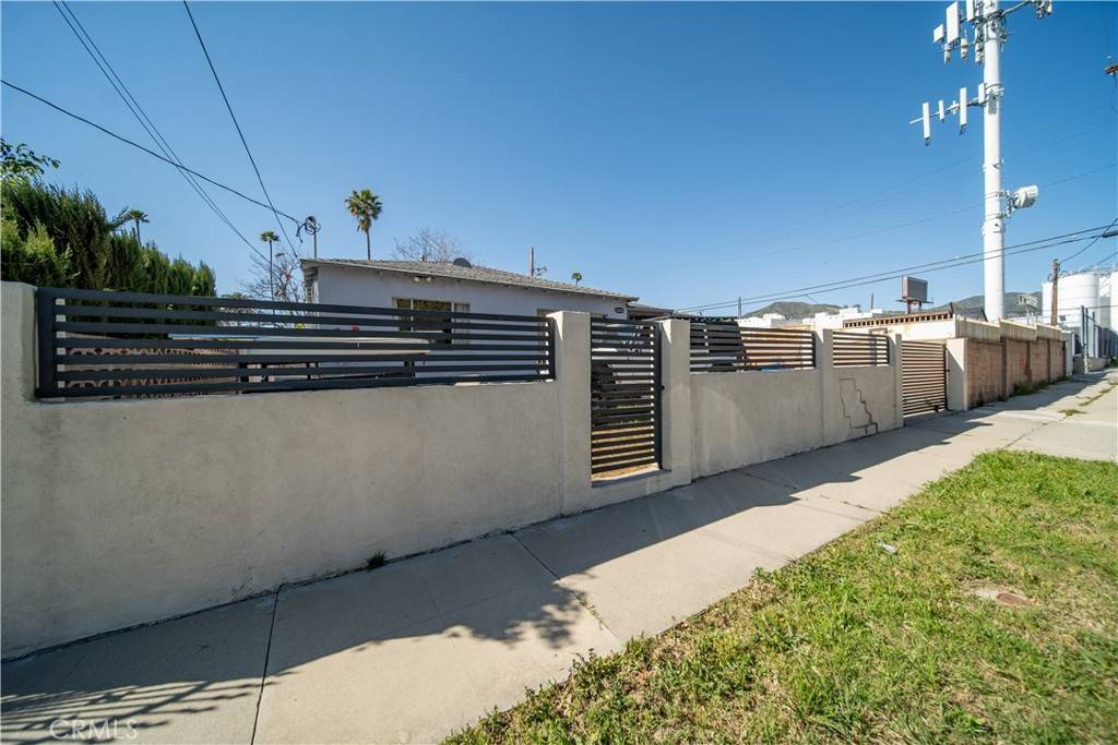 Sylmar, CA 91342,15625 La Mesa ST