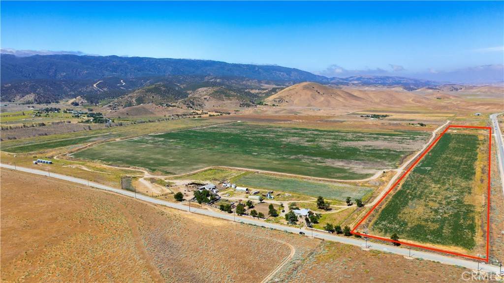 Lancaster, CA 93536,49155 Three Points RD