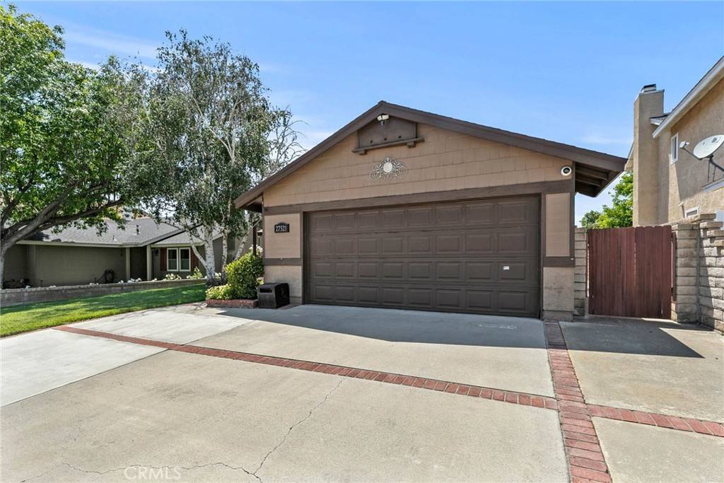 Valencia, CA 91354,27521 Cherry Creek Drive