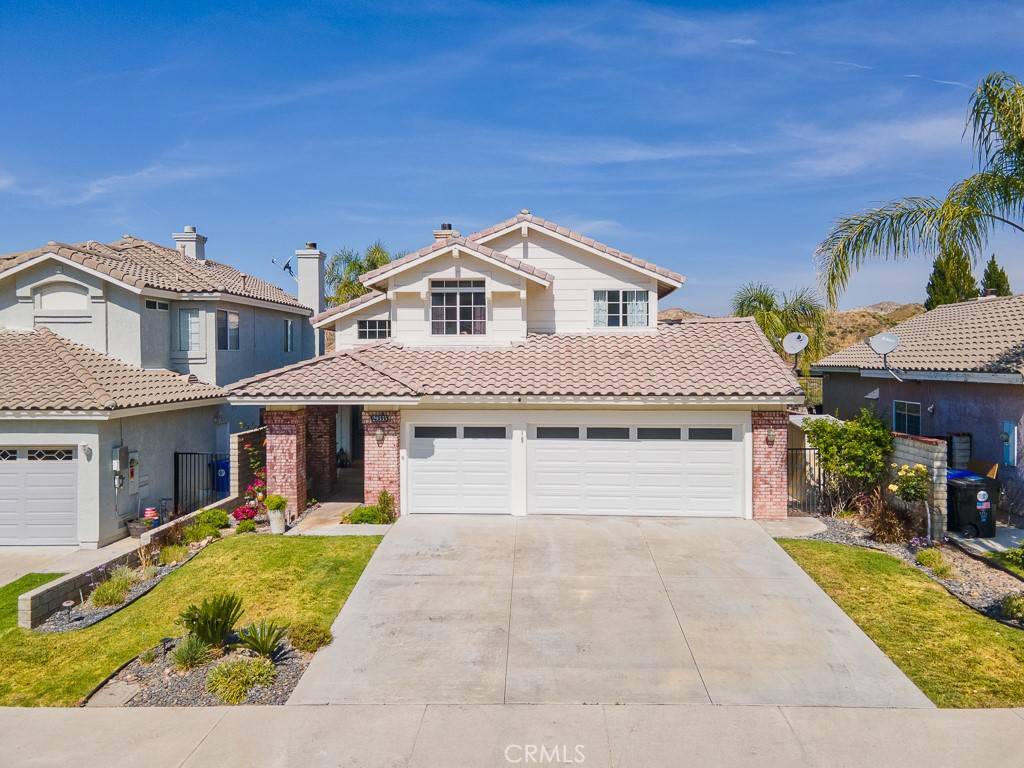 Canyon Country, CA 91387,29335 Begonias LN