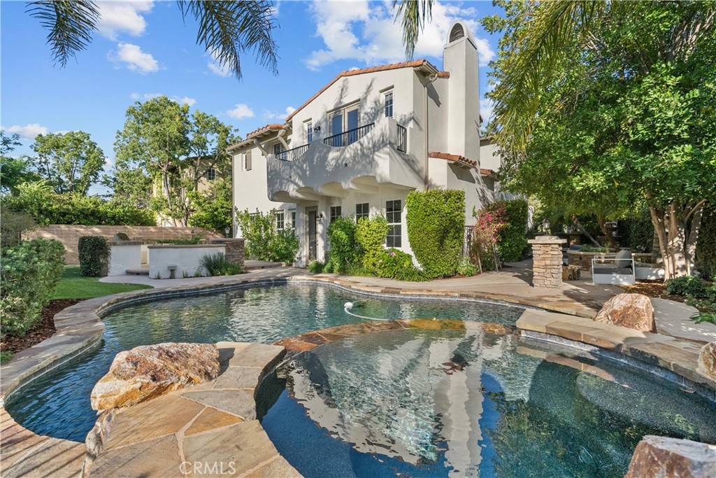 Valencia, CA 91355,26909 Beverly Glen CT