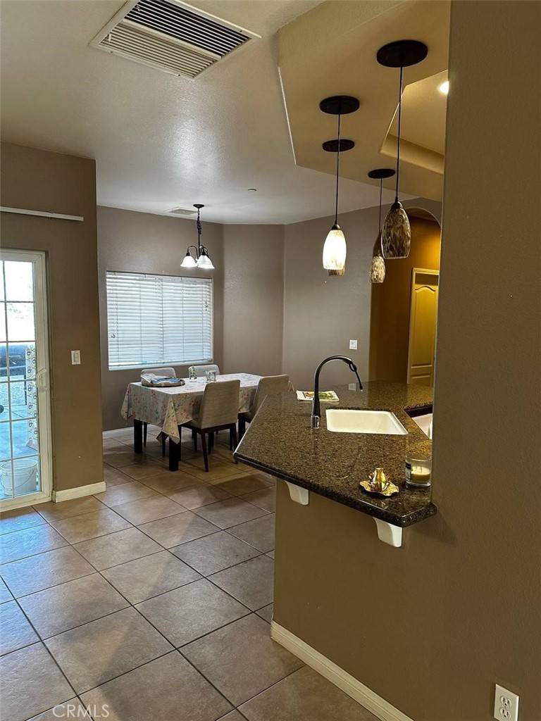 4778 Luna RD Phelan, CA 92371