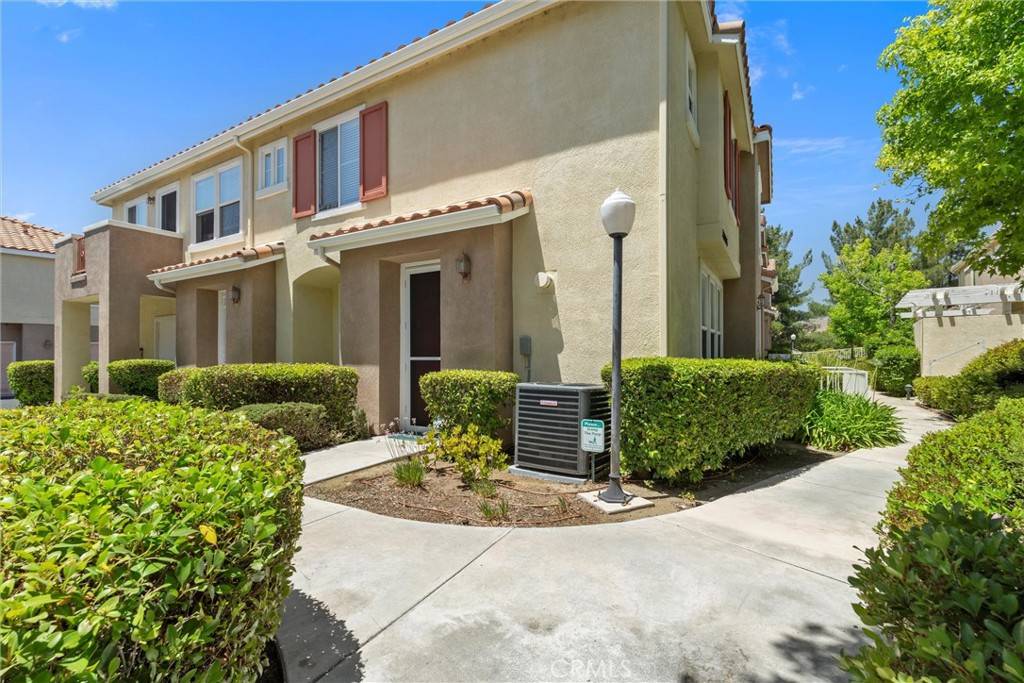 Canyon Country, CA 91387,18006 Flynn DR #6402