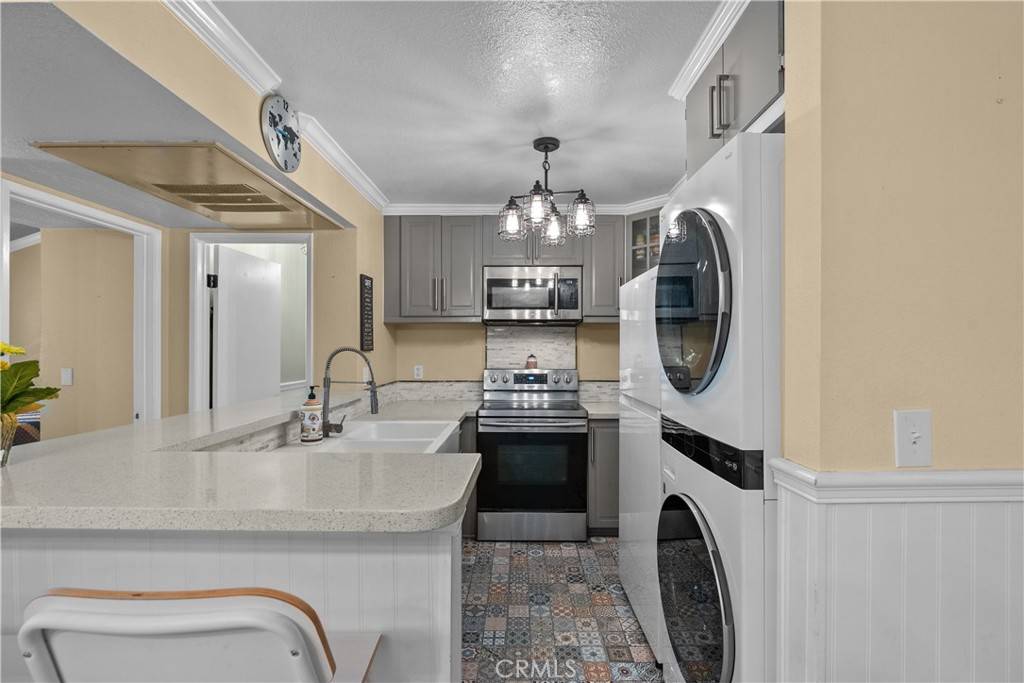 15000 Downey AVE #231 Paramount, CA 90723