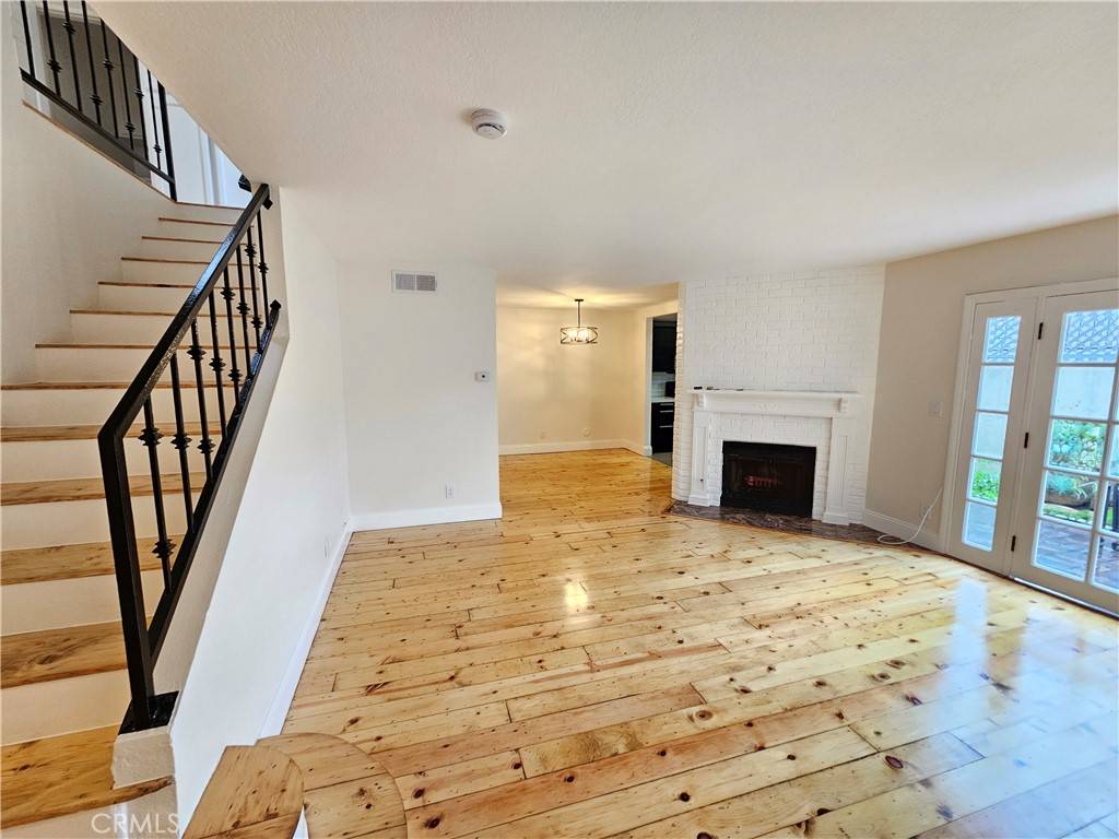 Hawthorne, CA 90250,13921 Kornblum #9