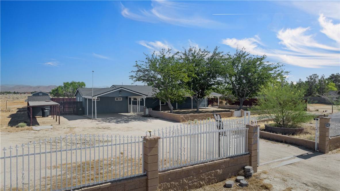 Rosamond, CA 93560,5901 Cathy AVE