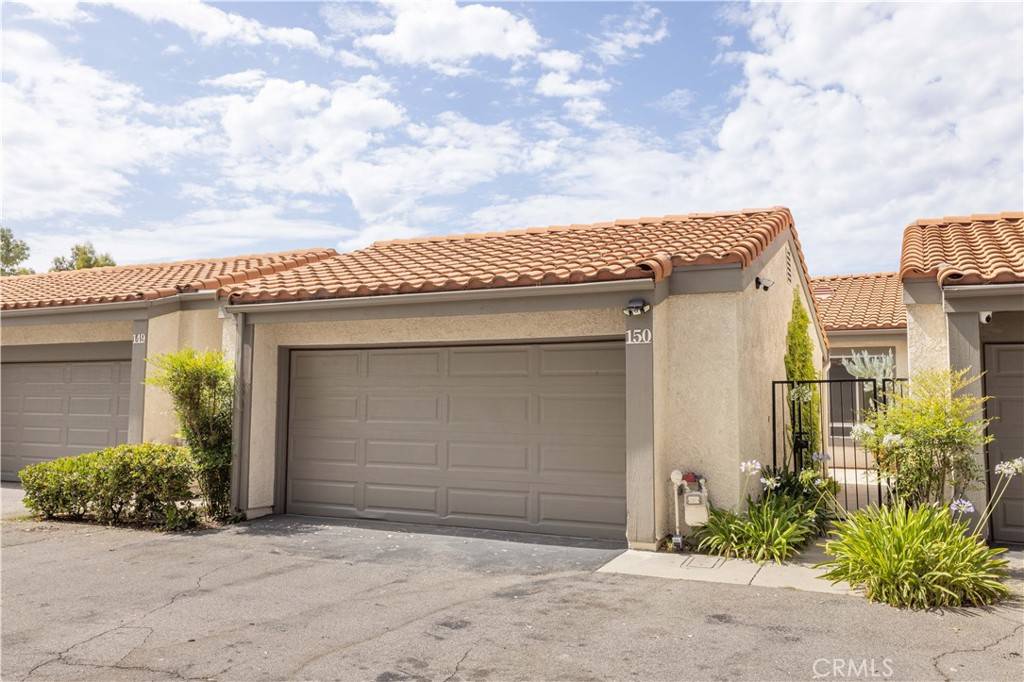 Porter Ranch, CA 91326,11471 Tampa AVE #150