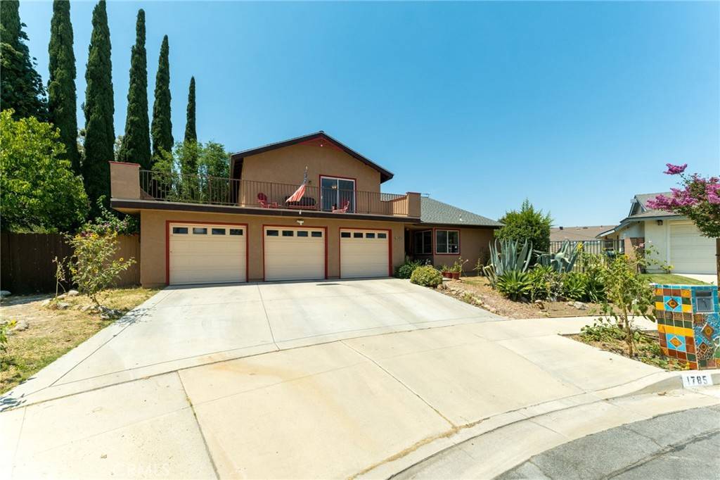 Simi Valley, CA 93063,1785 Dawn CIR