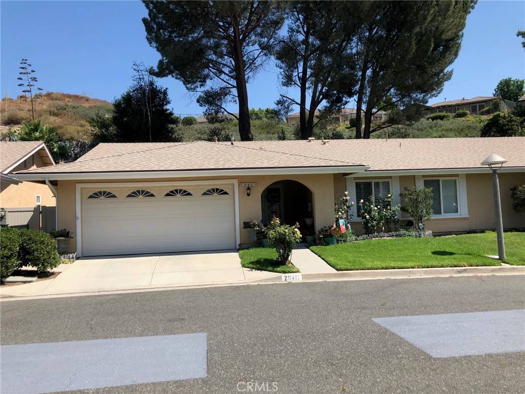 Newhall, CA 91321,26411 Circle Knoll CT