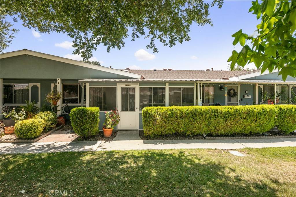 Newhall, CA 91321,19231 Avenue Of The Oaks #B