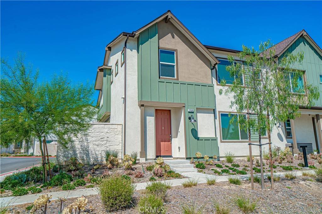 Valencia, CA 91381,27626 Symphony PL