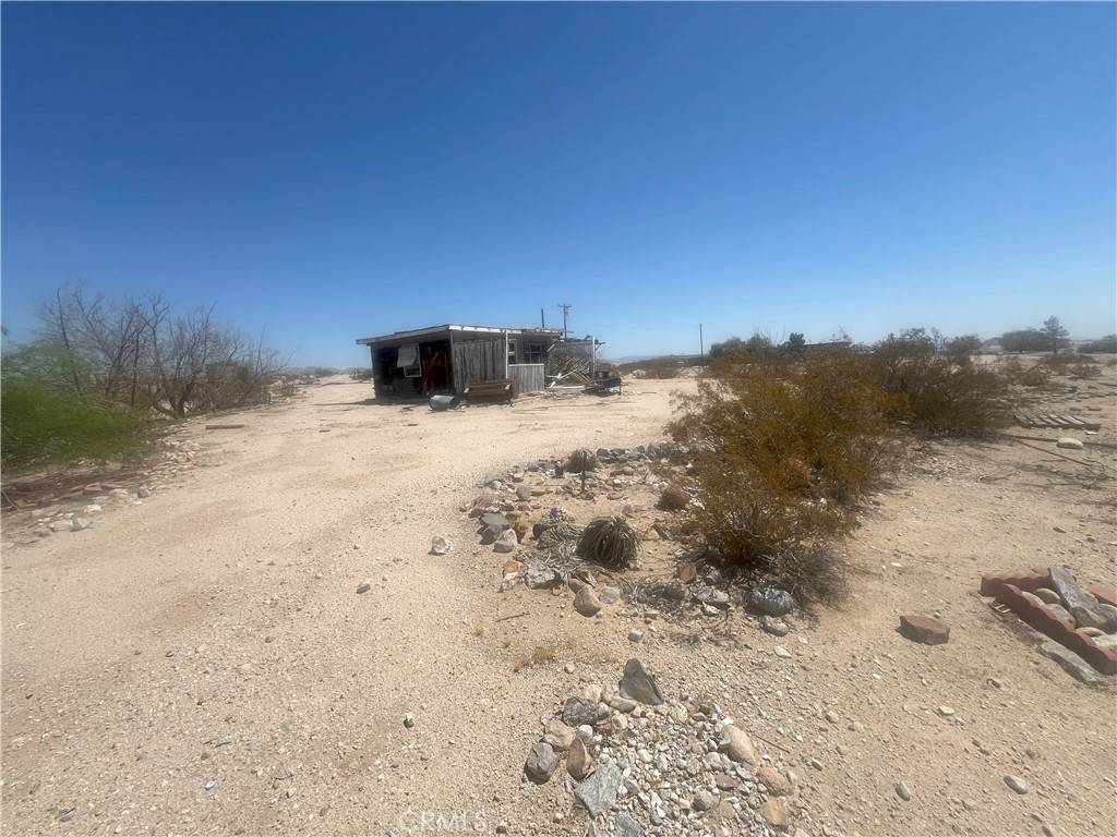 29 Palms, CA 92277,1634 Canyon RD